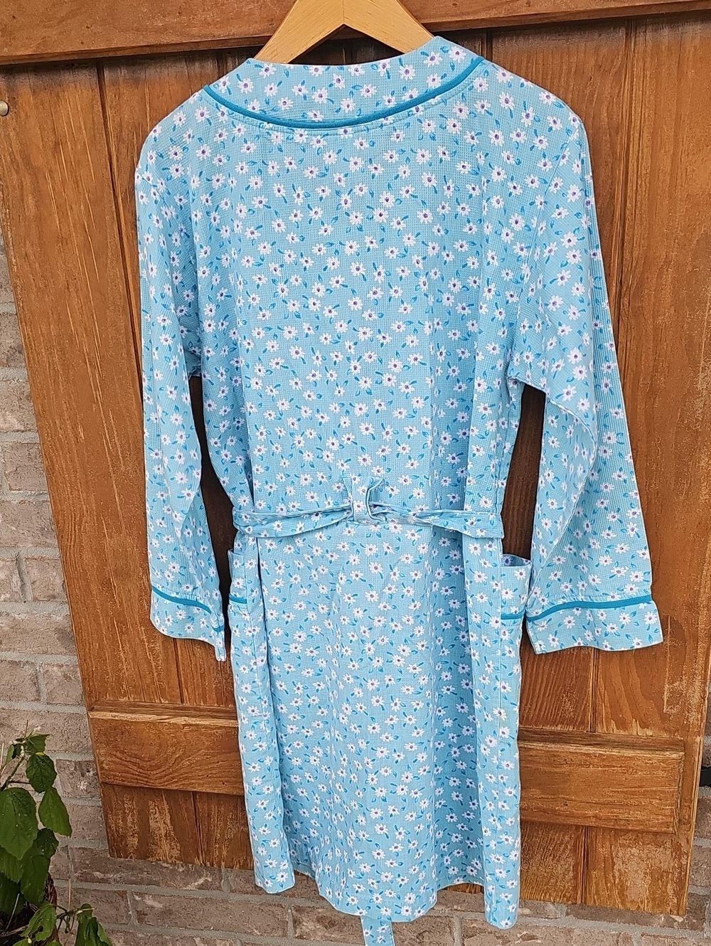 Stan Herman Floral Robe - Picture 5 of 8